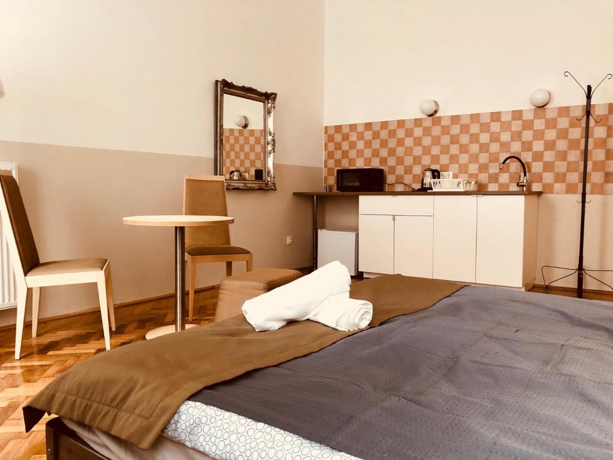 Downtown Apartment Budapeşte Dış mekan fotoğraf