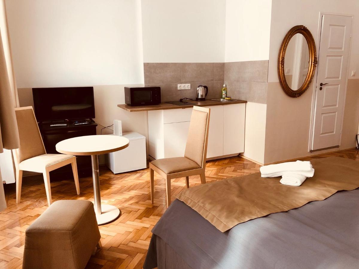 Downtown Apartment Budapeşte Dış mekan fotoğraf