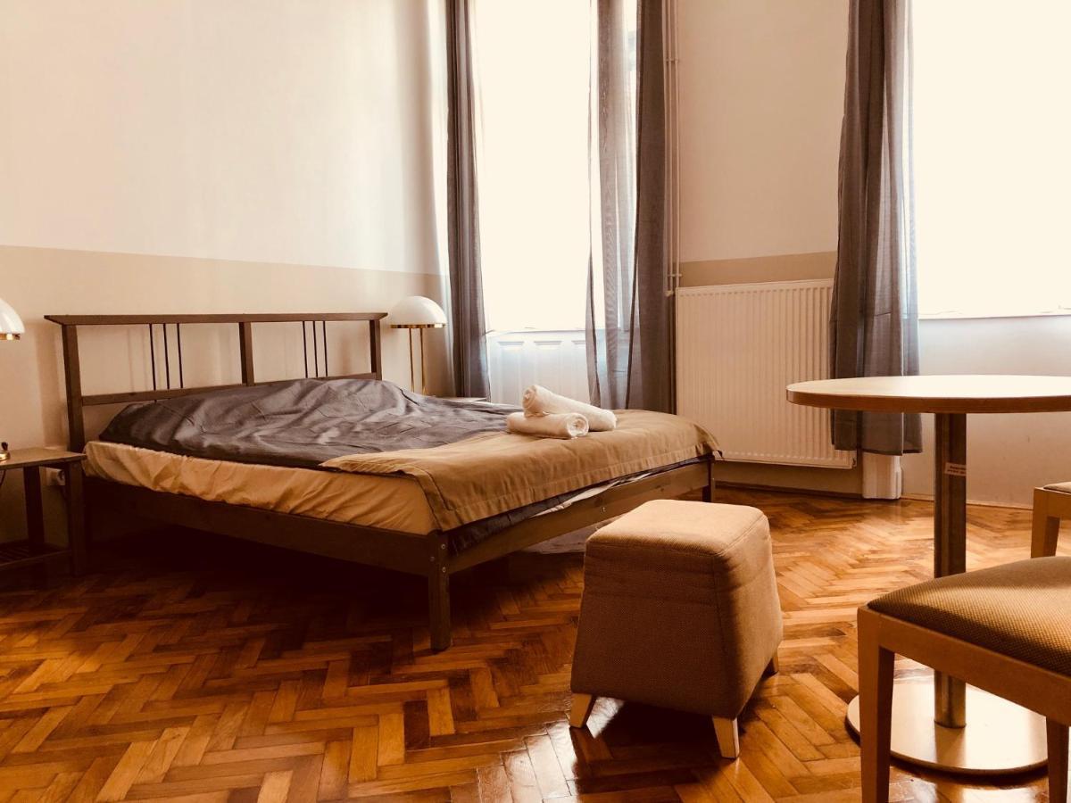 Downtown Apartment Budapeşte Dış mekan fotoğraf